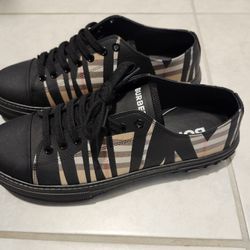 Burberry Shoe