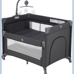 Brand new in box Baby playard / baby bassinet bedside sleeper