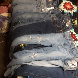 Women’s Levi’s 