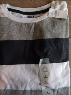 Old Navy Stiped T Shirt Boys Size Large