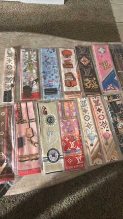 Purse/twilly scarfs