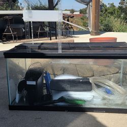 40 Gallon Tank for Fish, Turtles or Even Reptile and more
