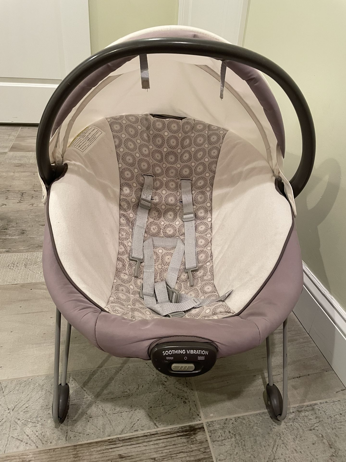 Graco Infant Vibrating Bouncer