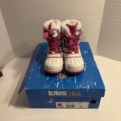 Girls New Totes Snow Boots. White/pink. Size 6T. Winter. Warm. Daily. School New