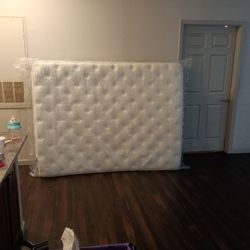 Brand New Queen Size Mattress Dcoolaultra 