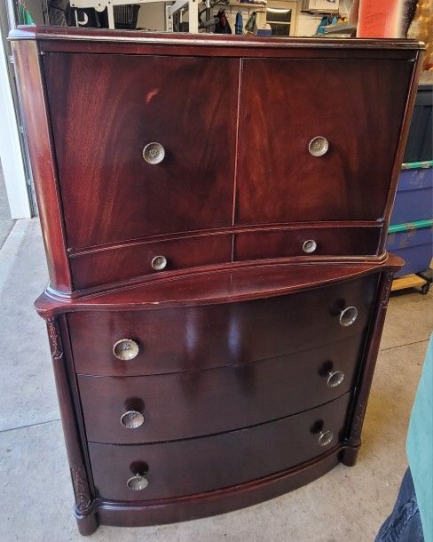 Circa 1920s Highboy Dresser From Chicago