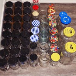 Lots of 50 glasses jars 