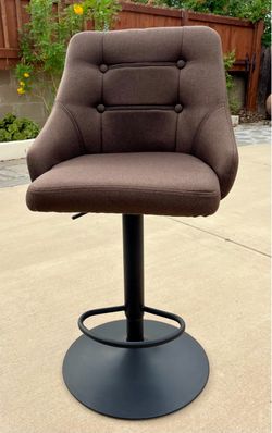 Swivel Bar Stool