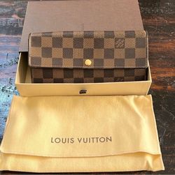 Louis Vuitton DE Sara Wallet