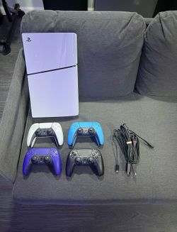 PS5 Disc Edition Bundle 🔥 2 Controllers + Madden 26 + CFB 26 + More