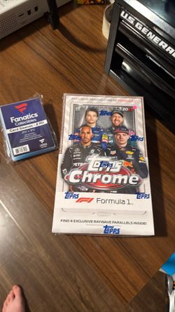 (FACTORY SEALED) 2021 TOPPS CHROME FORMULA 1 RACING HOBBY BOX