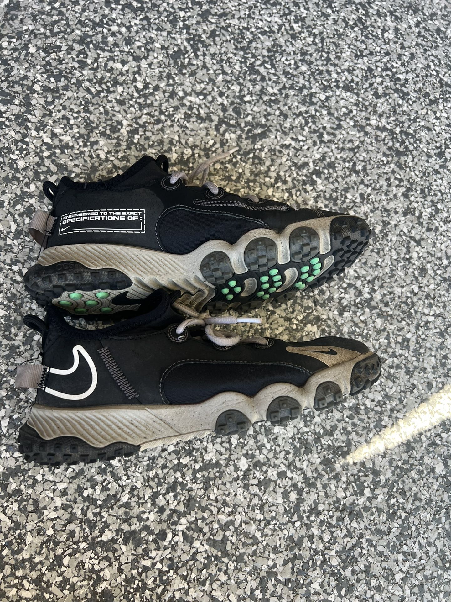Nike Baseball Turf Cleats Size 6y $25