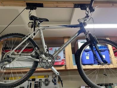 21” Specialized Rockhopper Mountain Bike