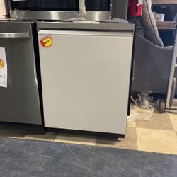 Samsung Panel Ready White Dishwasher💸💸 Glass