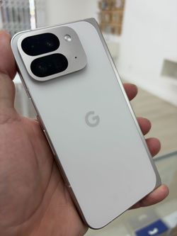 Google Pixel 9 Pro Fold 6.3" (Unlocked) 512GB Porcelain Premium Pre-owned