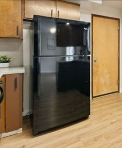 Whirlpool Refridgerator/Freezer