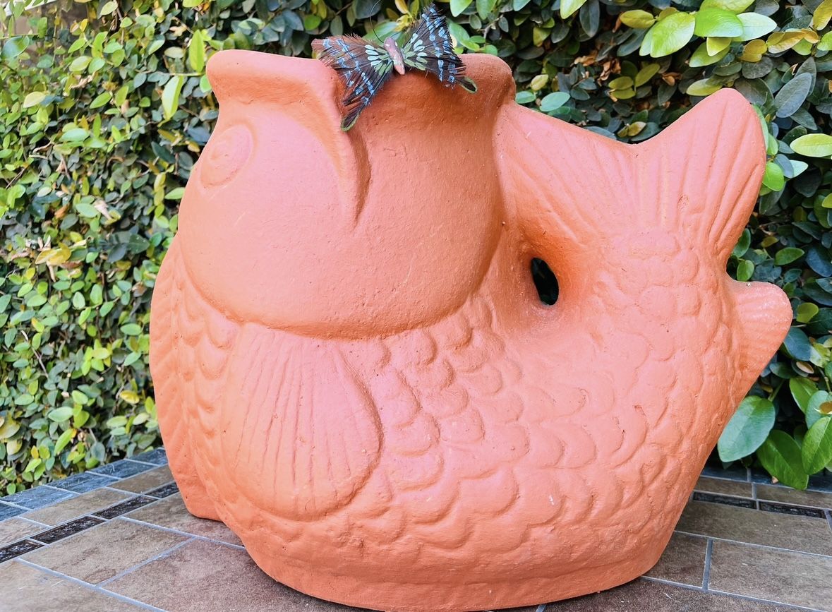 Large Koi Fish Pot Planter for Sale in Chula Vista, CA - OfferUp