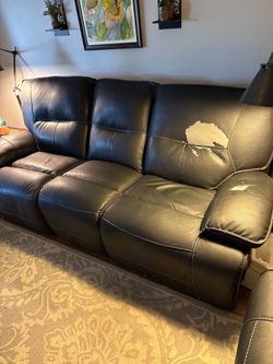 Free power sofa