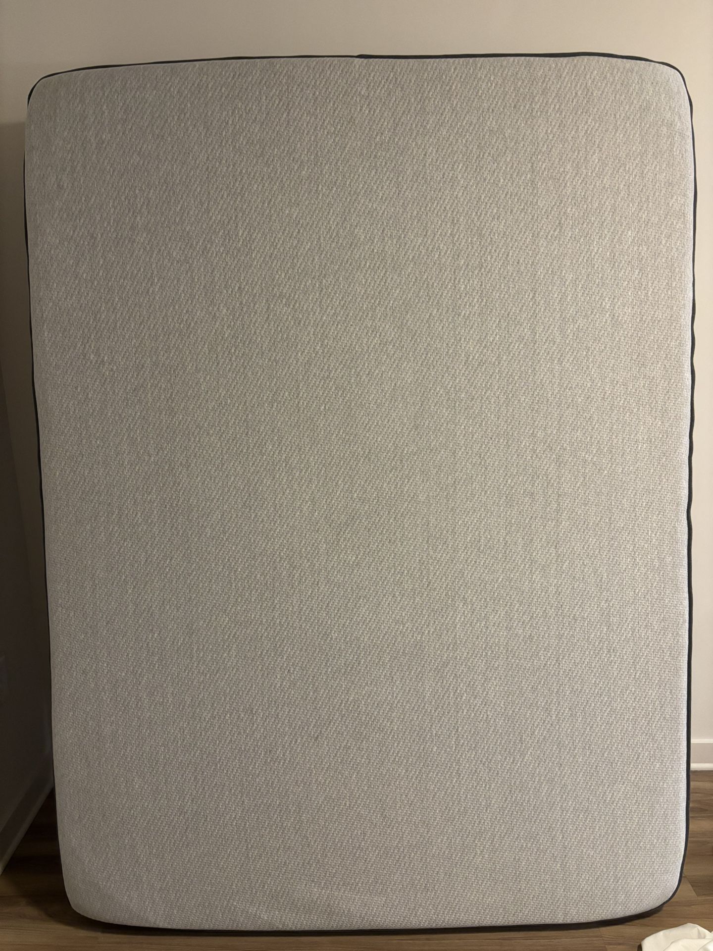 Casper Queen Size Foam Mattress