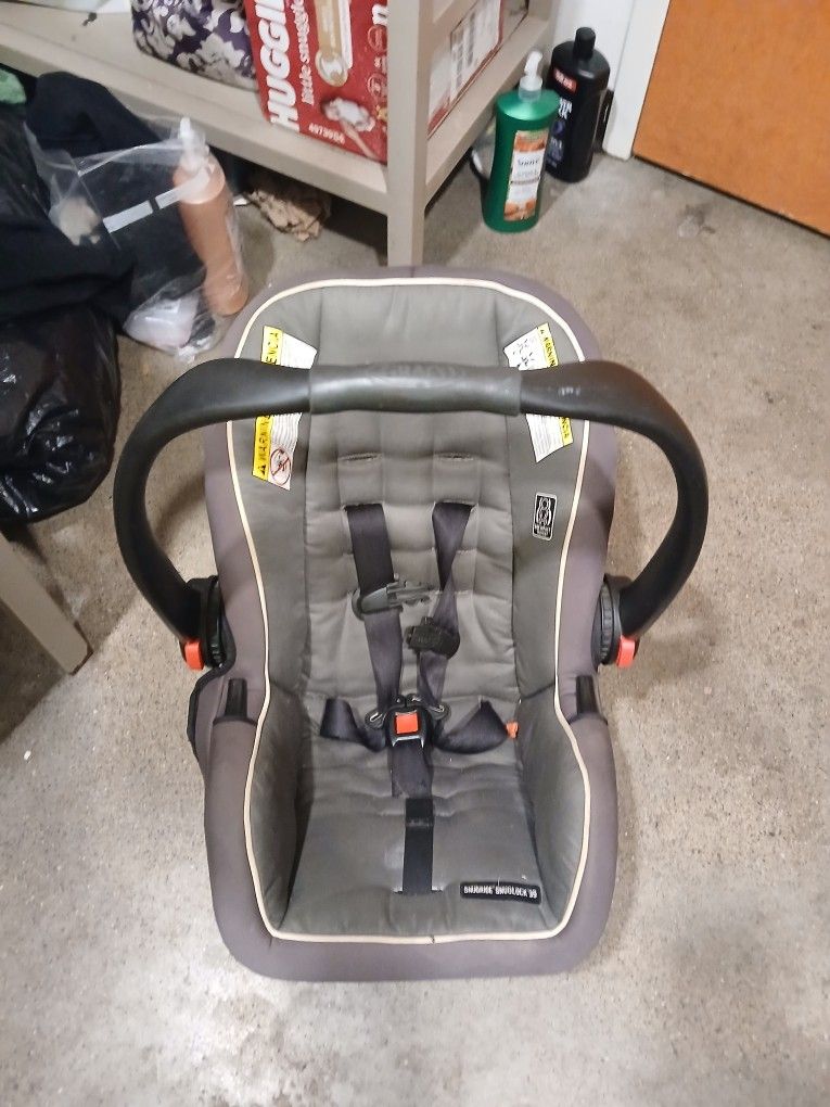 Graco Car Seat