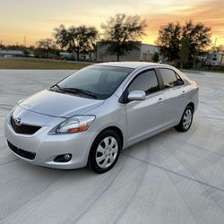 2010 Toyota Yaris