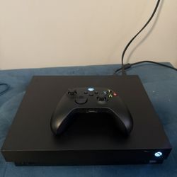 Xbox One S + Controller 