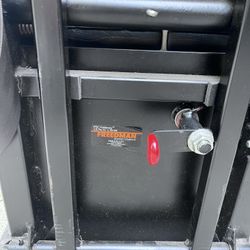 Freedman Foldaway Seat