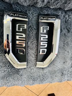 Ford F250 Emblems