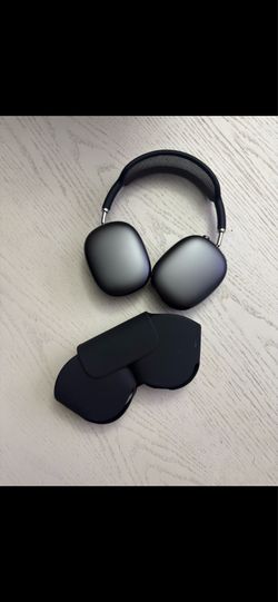 Apple AirPods Max (Lightning)