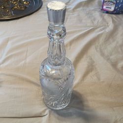 vintage cut crystal decanter, often found in styles similar to Victorian or early 20th-century barware