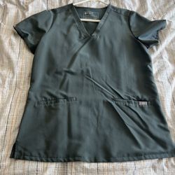 FIGS Woma Scrubs Bonsai 