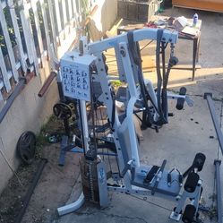 hoist. weight machine. 💪 💪 