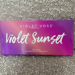 Violet Voss Essentials Pro Series Eye Shadow Palette