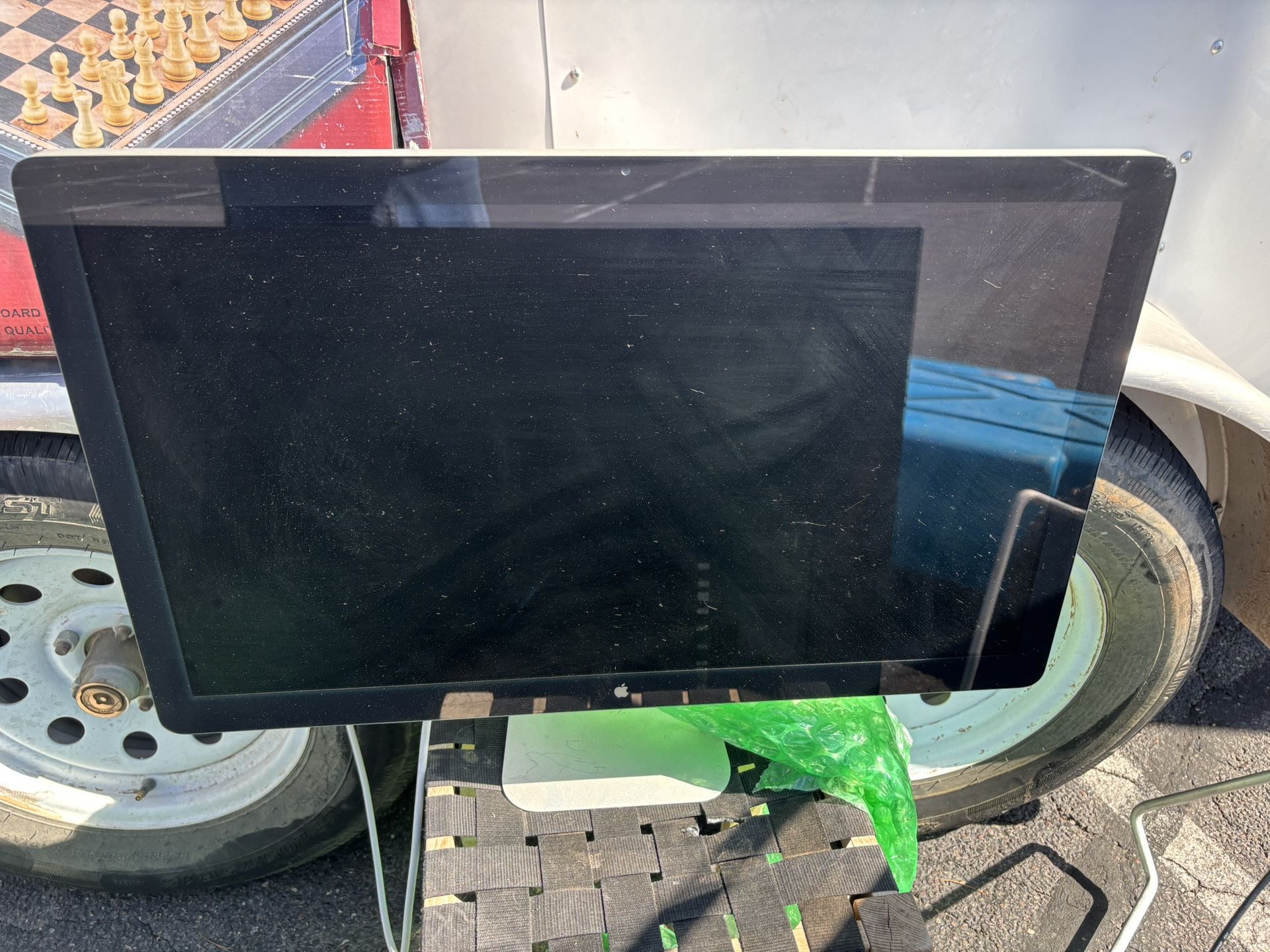 Apple 30” Cinema Display