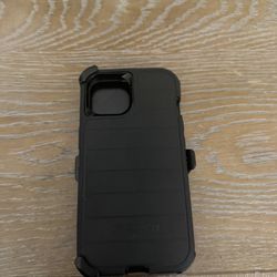 Outter box defender case and clip for I Phone 13