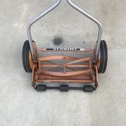 Lawn Mower 
