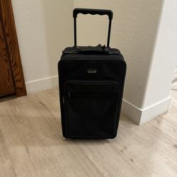Carry on luggage / jaguar / excellent condition/ travel luggage 