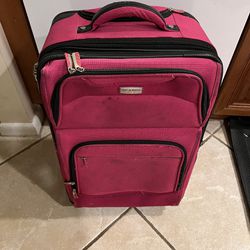 Ricardo Beverly Hills Rolling Suitcase, Pink Carry On Suitcase