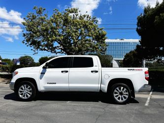 Toyota Tundra 2016