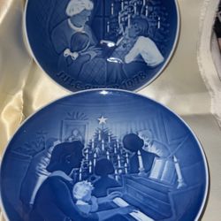 Bing & Grondahl 1975 Christmas Plate At the Old Water Mill w Box