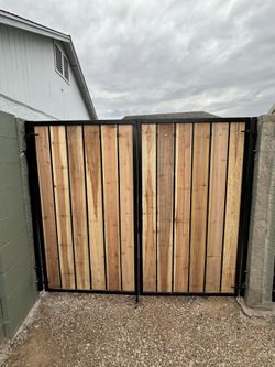 Side Gates & Rv Gates
