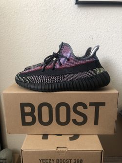 Yeezy 350 v2 Yecheil NR size 10