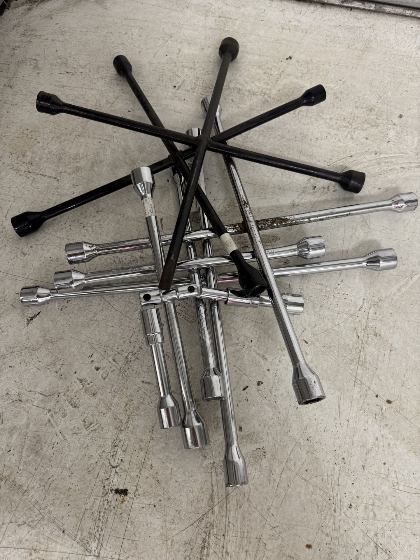 Spare Tire Iron Wrench Off Road Recovery