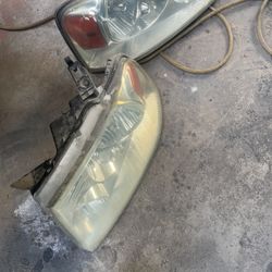 04 Ford F -150 Headlights