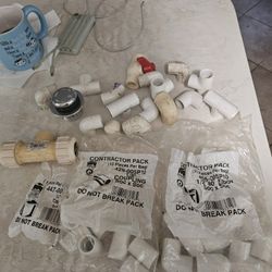 Huge Lot Of Plumbing Items $5 Total