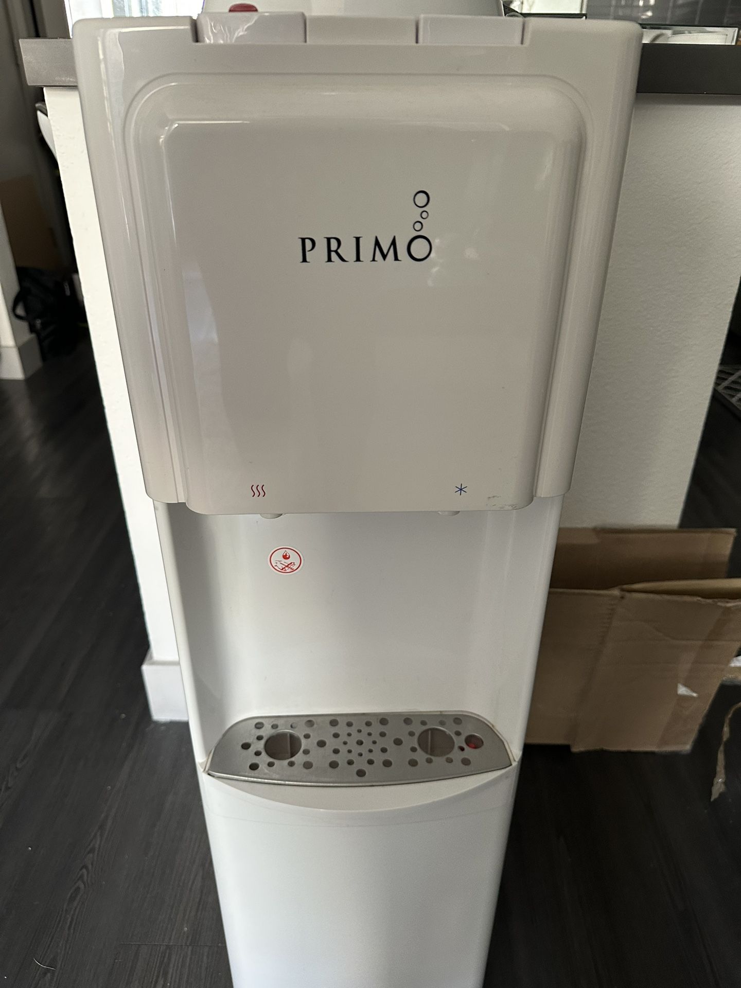 Primo Hot/Cold Water Dispenser 