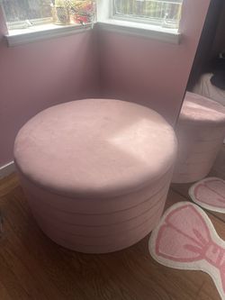 Pink Seat With Storage