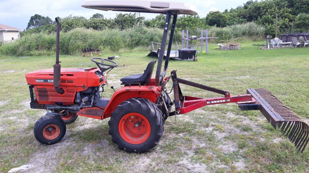 Kubota b6200e tractor