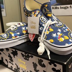 VANS x Disney Authentic
