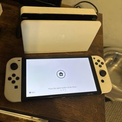 Nintendo Switch OLED Bundle